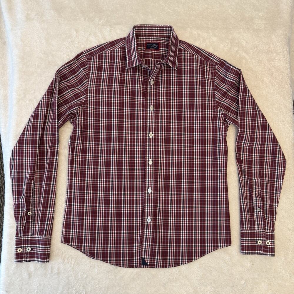 Men's UNTUCKit Burgundy Plaid Long Sleeved Casual Button Front Shirt Size SM